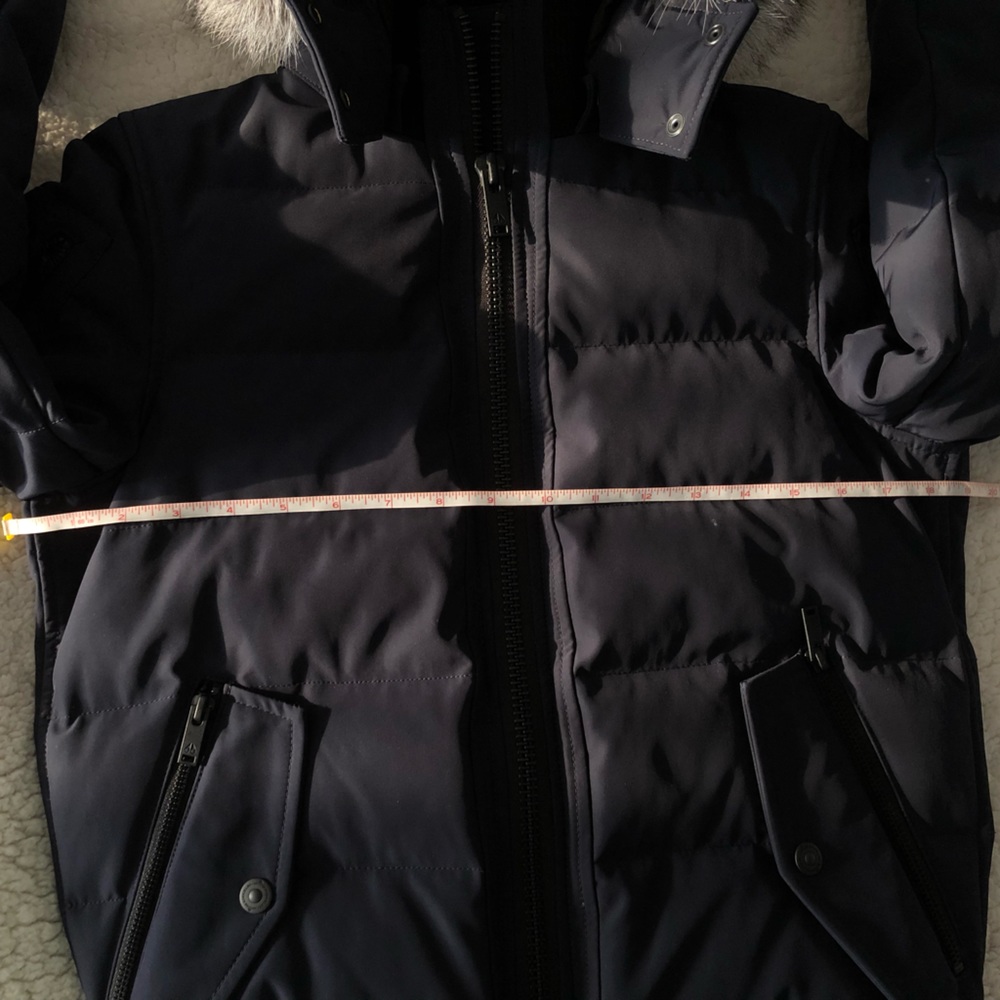 Moose knuckles down jacket - Picture 9 of 12